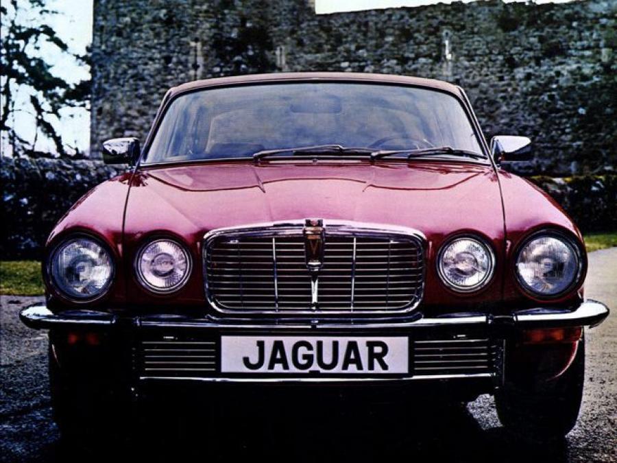  Jaguar XJ6 1973 года  (EU) (фото 3 из 5)